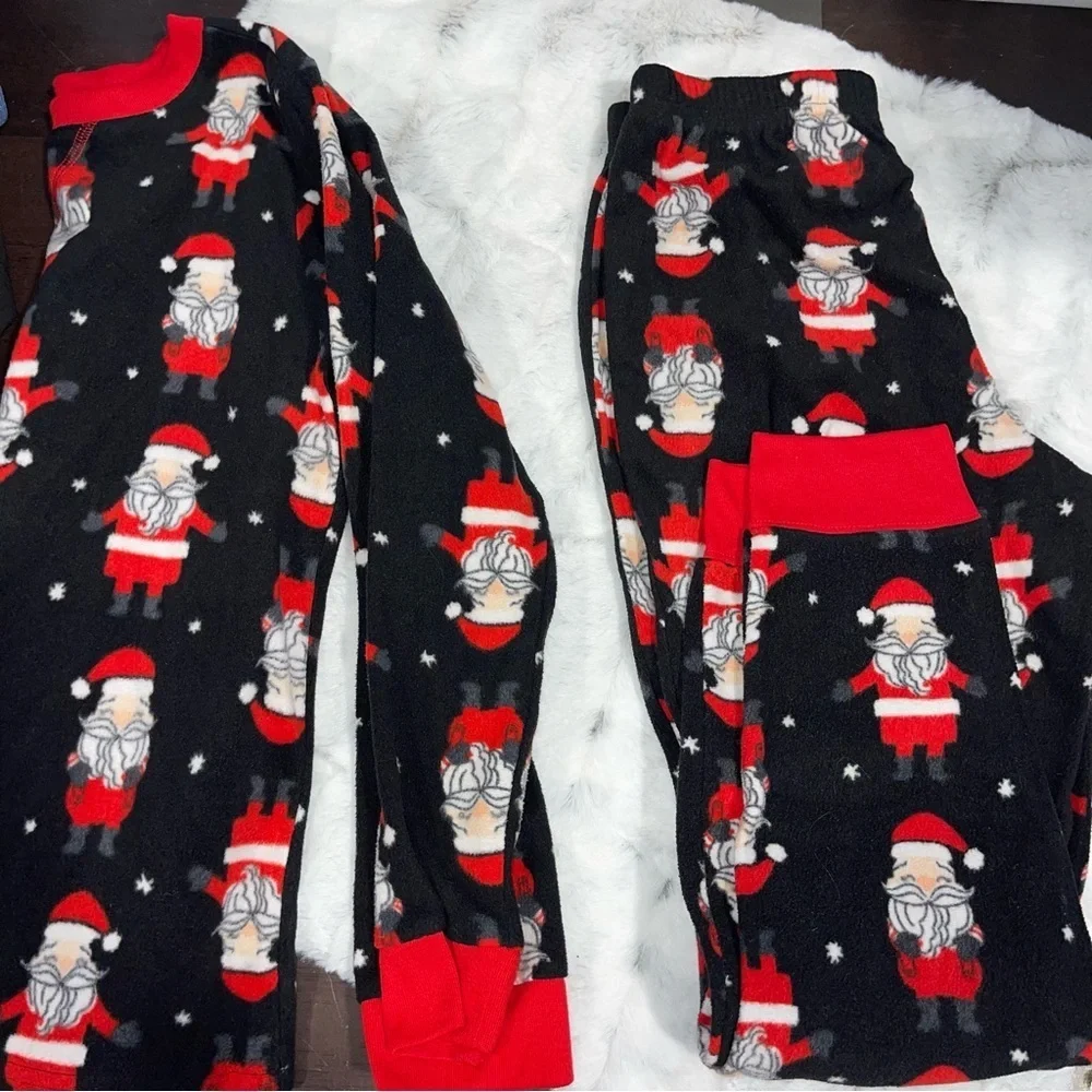 Jammies for your families Festive Santa Pajama Set kids size 8